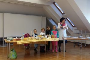 20160504 191047 300x203 - Emilija Pavlič:  Nasveti za ekološki način kuhanja -  hladen začetek kuhanja in peke naše domače hrane