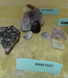 20161024 151234 264x300 - Tim Žnidaršič Svenšek - Minerali in kristali - razstava poldragih kamnov