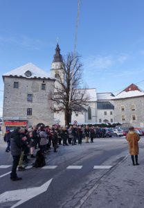 DSC07992 208x300 - Odkritje doprsnega kipa Jožeta Udoviča ob 30-letnici poimenovanja knjižnice