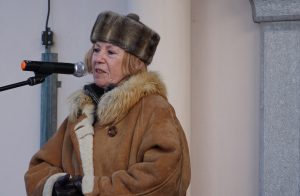 DSC07997 300x196 - Odkritje doprsnega kipa Jožeta Udoviča ob 30-letnici poimenovanja knjižnice