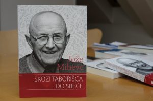 DSC01542 300x197 - Jože Mihevc: Skozi taborišča do sreče - predstavitev knjige