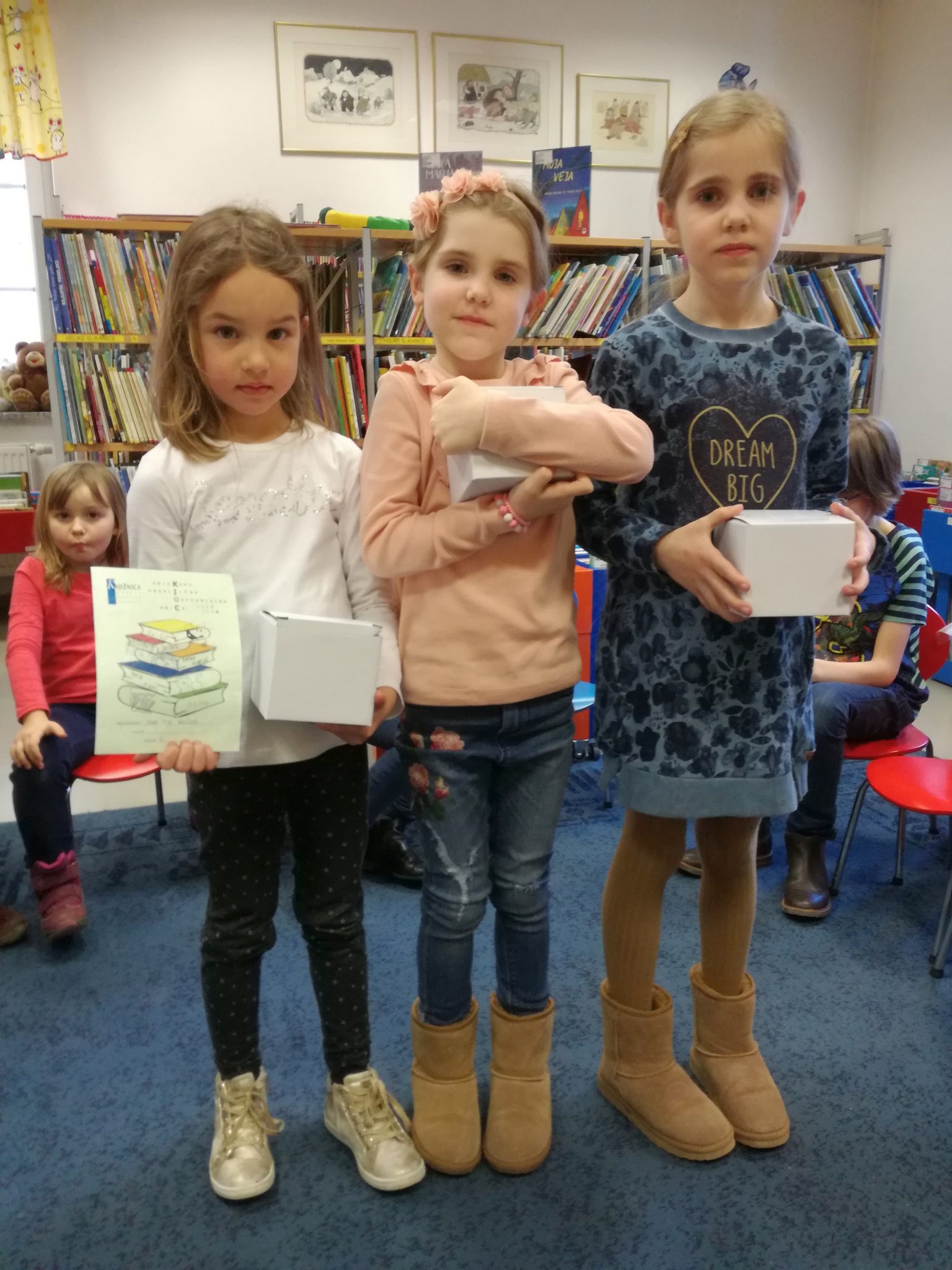IMG 20180322 170642 - Čiv-čiv pravljična urica z ustvarjalno delavnico za otroke od 4. leta dalje