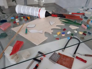 20190214 082601 300x225 - Eva Ule – ARTEvá - razstava unikatnih mozaičnih miniatur