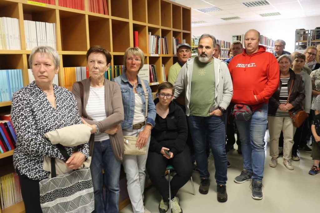 l 639141RAZSTAVA FOTOGRAFOV 05 FOTO LJUBO VUKELIC 1024x683 - Odprtje razstave LIFE Tršca