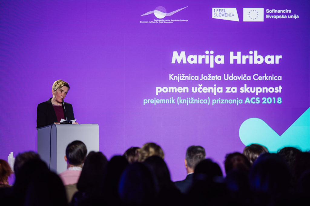 ZLLA7563 1024x683 - Direktorica Marija Hribar se je udeležila osrednje prireditve Andragoškega centra Slovenije v Narodni galeriji