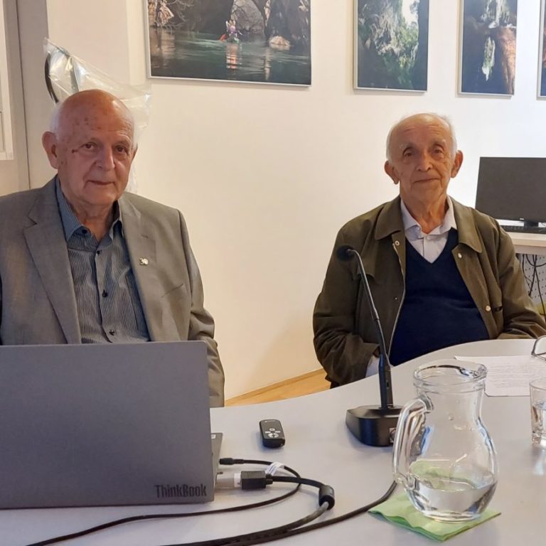 Smeha in nostalgije ni manjkalo – Večer s krajanom Tonetom Udovičem