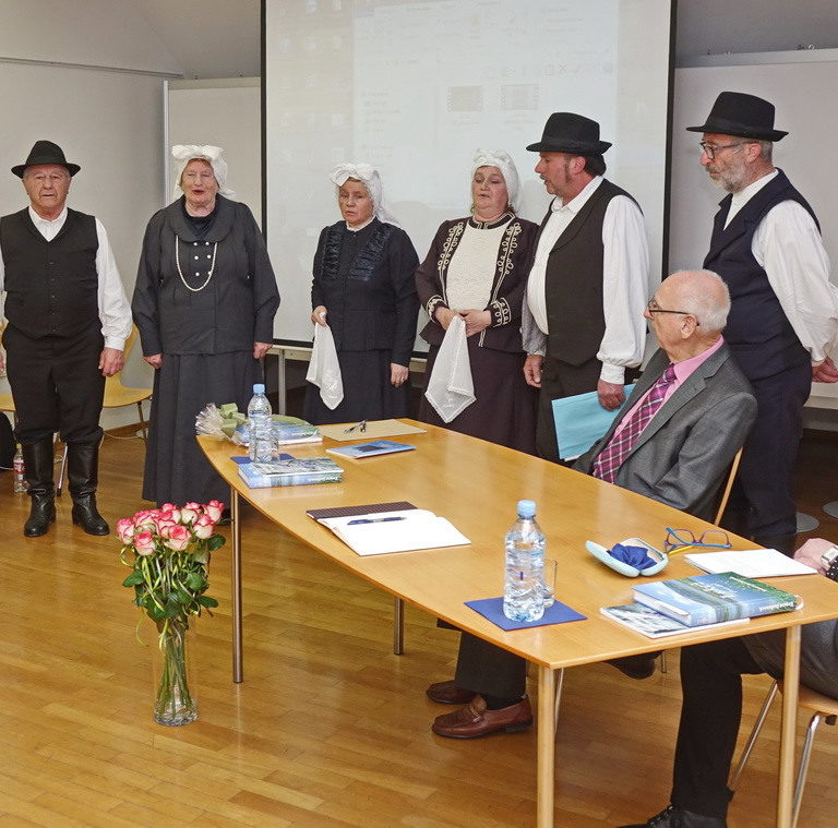 Predstavitev romana Lukež