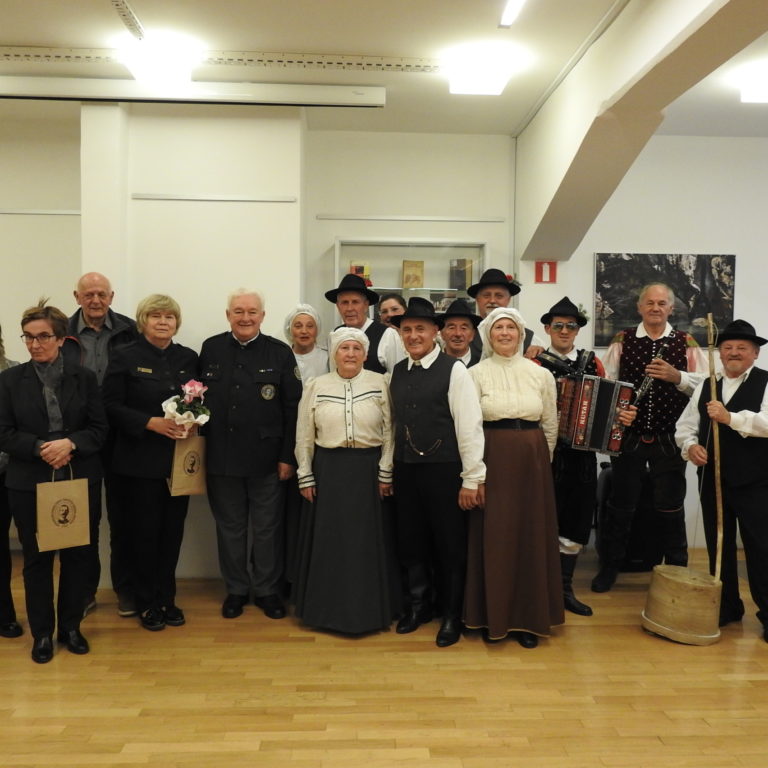 Predstavitev knjige Naj besede povedo