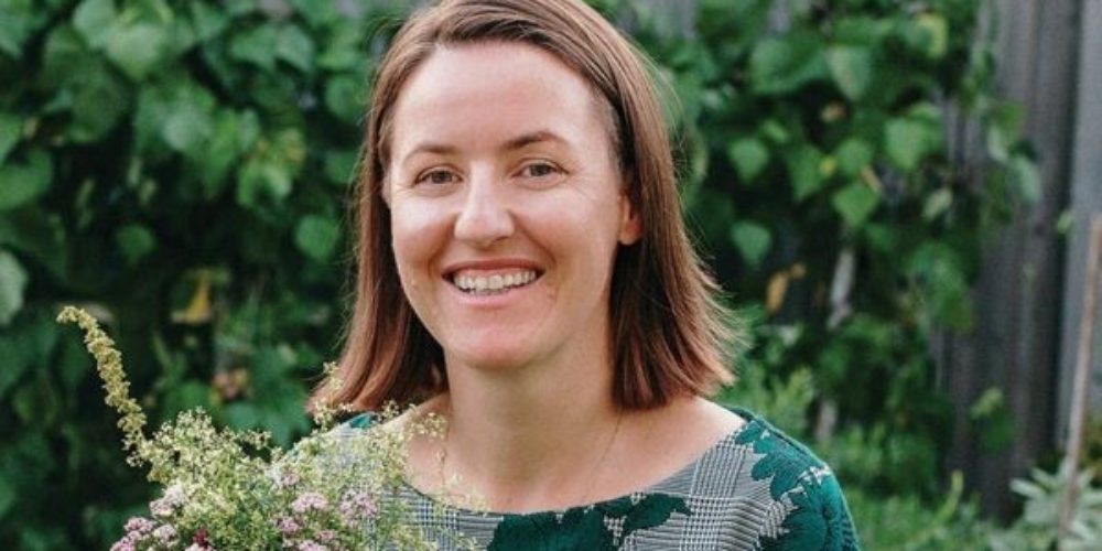 Katja Rebolj: Zdravilni pleveli – rastline prihodnosti
