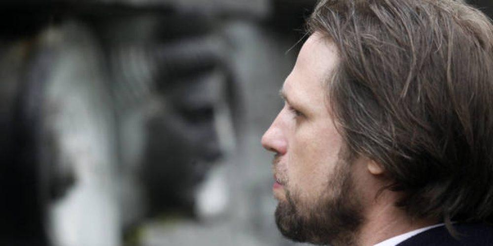 Miklavž Komelj: Liebestod – literarni večer ob svetovnem dnevu poezije